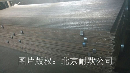 �˻�ضȌ���ĥ�ͺ�䓰�M�������ܵ�Ӱ�